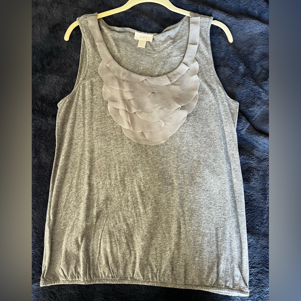 LOFT Heather Gray Sleeveless Top